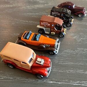 Vintage Hot Wheels Die-Cast 5 Car Set
